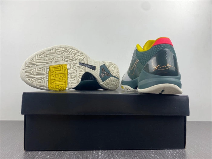 Vibrant Nike Kobe 5 Protro EYBL Girls CD4991- 4988