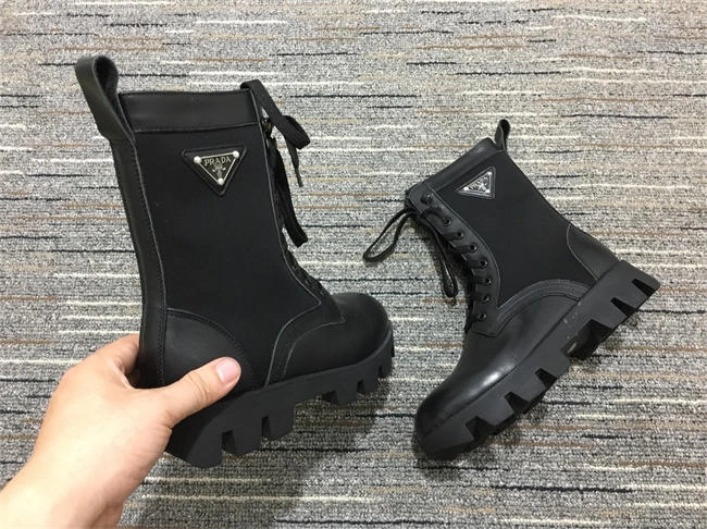 ModernLook Prada Boot 567
