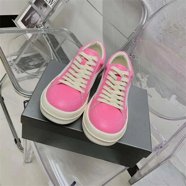 Sporty Rick Owens Sneaker 3479