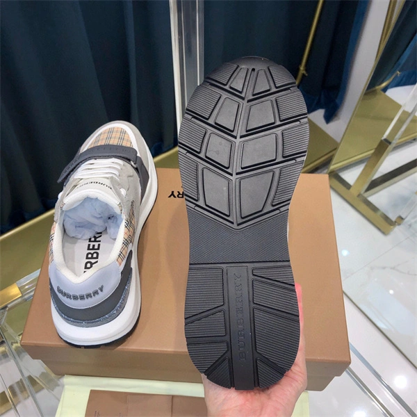 Snug bvrberry MJ 2664